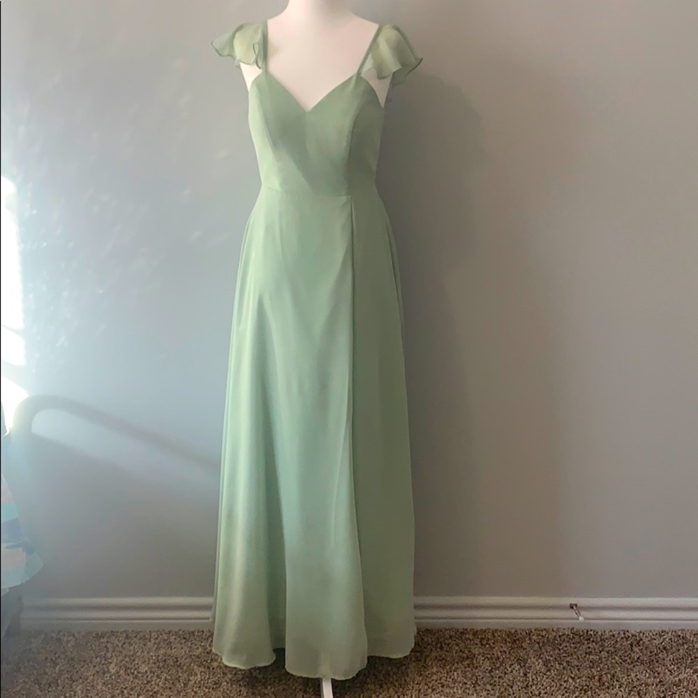 Azazie sage bridesmaid dress size AO